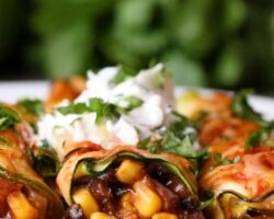 Enchiladas Aux Haricots Noirs, Courgettes Et Maïs